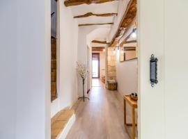 Casa Rural Encantadora, Hotel in Riba-roja d'Ebre