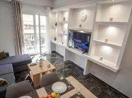 Newly Renovated 2-Bedroom Condo In Athens !, apartmán v rezidenci v Aténách