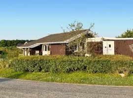 Holiday Home Pøt Strandby Denk Vi