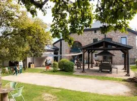 Auberge de Jeunesse de La Roche - Champlon