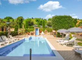 Amazing Apartment In Monte Rinaldo