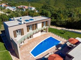 Villa Kunj, ξενοδοχείο σε Kunj