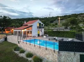 Nice Home In Medov Dolac With Sauna