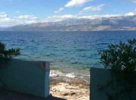 Apartments Sova, hotel a Postira (Postire)