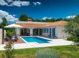 Villa Nada