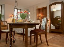 Boutique-Hotel Guesthouse Le Locle, хотел в Льо Льокл