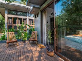 Riptide Lodge El paredon Guatemala, hotel in El Paredón Buena Vista