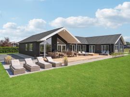 Lovely Home In Hadsund With Wifi, hôtel à Hadsund