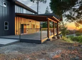 Sunset Retreat Ac, Big Views & Dream Deck