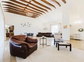 Cozy Residence