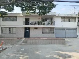 Linda casa vacacional Andy-Santiago de Cali