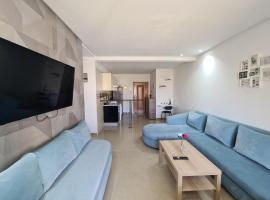 카보 네그로에 위치한 호텔 Charmant appartement en résidence piscine