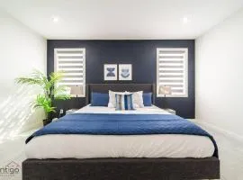 Modern Retreat, AirCon, Backyard, Near DT & WEM