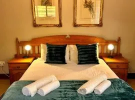 Farm stay at Fennel Cottage on Haldon Estate
