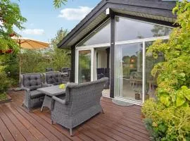 Awesome Home In Strøby With Wifi