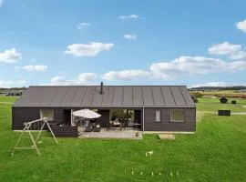 4 Bedroom Gorgeous Home In Løkken