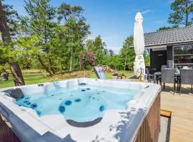 Four-Bedroom Holiday Home In Hojby
