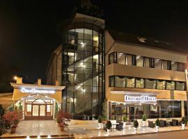 Hotel Impero, hotel din Oradea