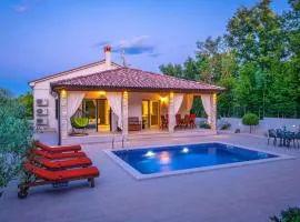 2 Bedroom Amazing Home In Barban