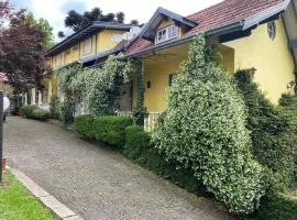 Apartamentos Sulla Collina Centro de Gramado localizado próximo da rua Coberta