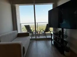 Piso 25, Lujo en Altura, Forum Molas