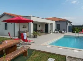 2 Bedroom Pet Friendly Home In Barban