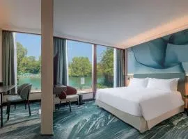 DoubleTree by Hilton Paris Bougival