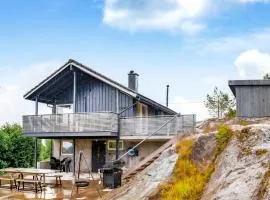 Cozy Home In Bjoa With Wifi