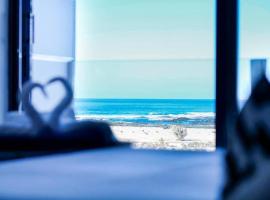 Apartamentos Tocororo, place to stay in Cotillo