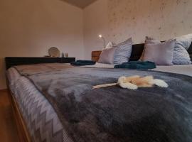 Ferienwohnung II mit Panoramablick in der Altstadt von Arnsberg, hotel em Arnsberg