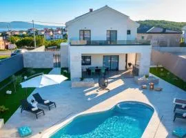 Wellness Escape Villa One - Happy Rentals