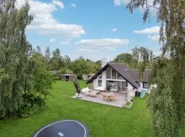 2 Bedroom Amazing Home In Gilleleje