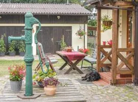 Lovely Apartment In Lütow With Kitchen