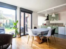 Maison à l'orée du BOIS CITADELLE de LILLE avec TERRASSE en plein sud PROCHE DE TOUTES COMMODITES à la porte de LILLE