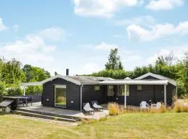 2 Bedroom Amazing Home In Kirke Såby