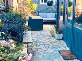 The Dairy - Seaside Couples Escape in Whitstable