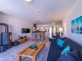 Möwe - Apartment in der Hafenresidenz mit Balkon & Wellness