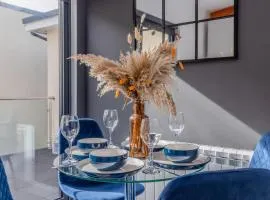 Beachside 1-Bedroom with Balcony