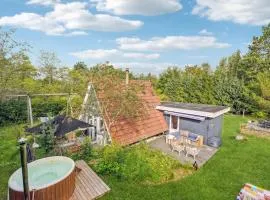 3 Bedroom Stunning Home In Ebeltoft