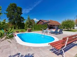 Pet Friendly Home In Gudovac With Wifi