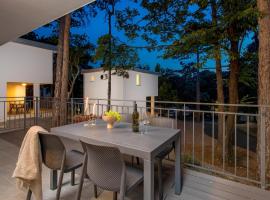 2 Bedroom Beautiful Home In Kraljevica, hotell sihtkohas Kraljevica