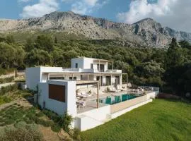 Villa No Worries - Where Tranquility meets Luxury