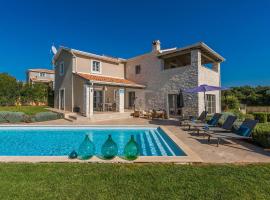 Villa Corinne, hotel v destinaci Štuti