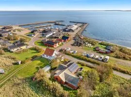 Large Holiday Home With A View Of The Fjord,