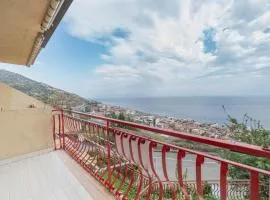 Bright and Panoramic Two-Room Apartment