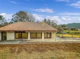 4 Bedroom Gorgeous Home In Lousame