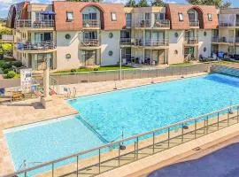 1 Bedroom Lovely Apartment In Bredene