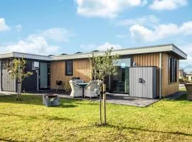 Beautiful Home In Someren With Wifi