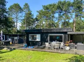Awesome Home In Asnæs With Wifi