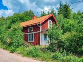 Gorgeous Home In Likenäs With Sauna